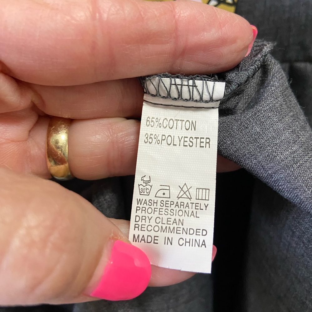 Women’s Gray Peace Van Too Size Medium - Picture 5 of 6
